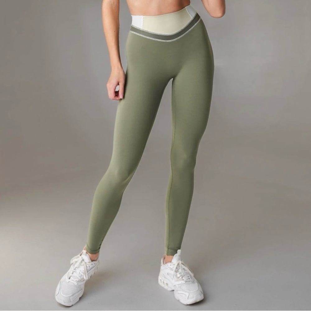 Vitality Pulse Hue Pant (XL)